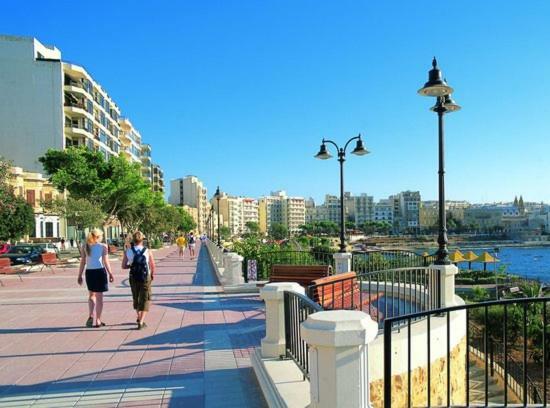 Spacious, Top Location Sliema Apartment Eksteriør bilde